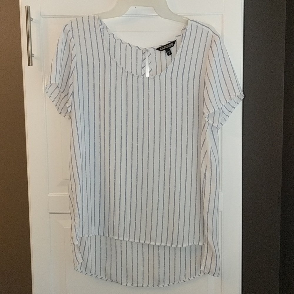 Express brand professional top